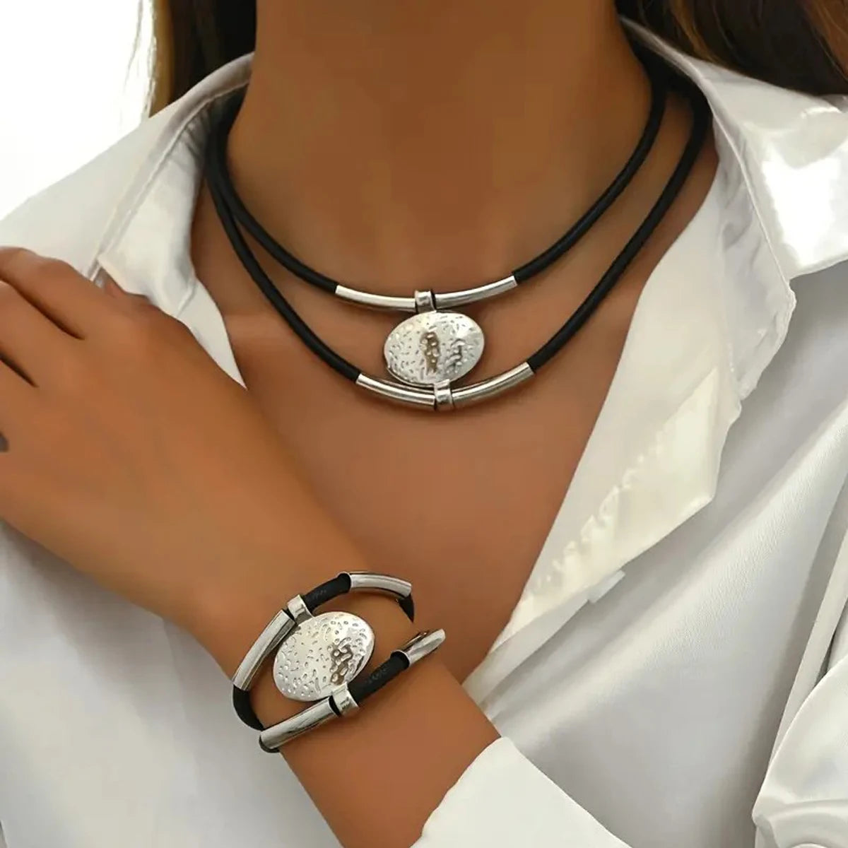 Vintage Oval Metal Necklace &amp; Bracelet 2Pc Set